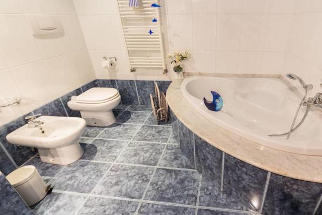 Turenum Apartment Трані Екстер'єр фото